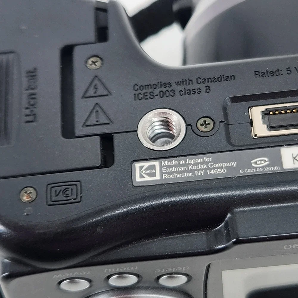 Kodak EasyShare DX7590 Digital Camera 5.0MP 10x Optical Zoom Schneider-Kreuznach